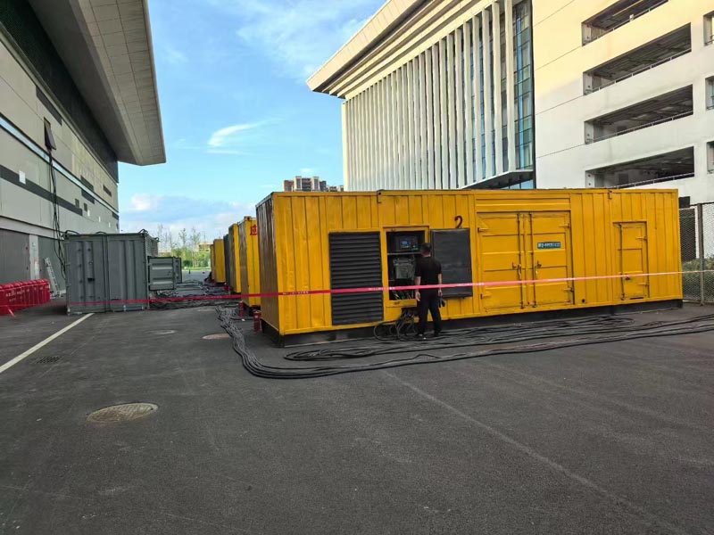 东至柴油发电机冬季保养注意事项?